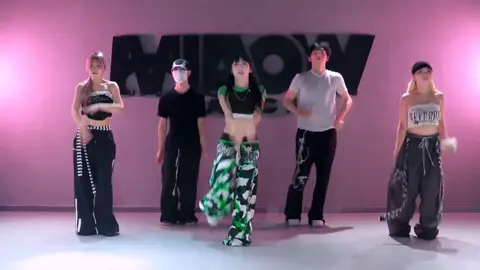 dc: Orangieha #choreography #orangiechoreography #dancer  #douyindance #dance #trending 
