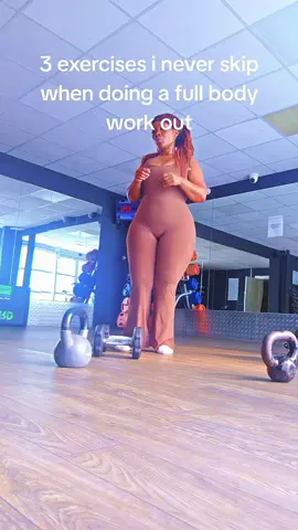 I love me a good full body body workout (weighted) #GymTok #curvygym #fullbodyworkout #gymgirlsoftiktok  #zimtiktokers🇿🇼🇿🇼🇿🇼 #zimuksa🇿🇼🇬🇧🇿🇦 