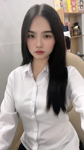 Cũng cố dữ lắm á