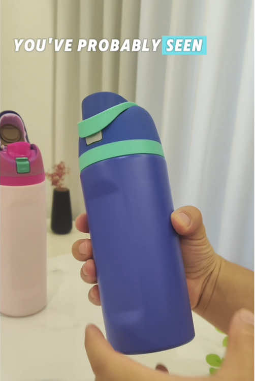 The cup is perfect for driving or outdoor sports. With its one-touch open lid, drinking is effortless. It also comes in small sizes like 16oz and 19oz, making it ideal for kids! #freesip #owalakids #kid #owalawaterbottle #thermos #tumbler #waterbottle #owala #tiktoksg 