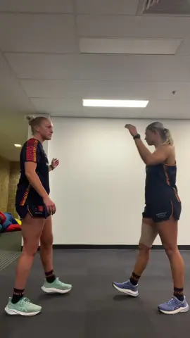 can you keep up @brooke boileau #dance #aflw #crom 