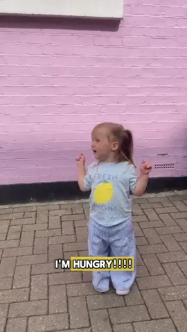 AD | When toddler hunger strikes, you need a quick fix 🍝 We got 35% off lunch thanks to @EatClubLondon — up to 50% off at great restaurants, no booking or vouchers needed. Gia Gia was a hit! 🍕🍝  #pizza #pasta #italianfood #eatclub #toddlerfood #eatingout #mumhack #toddlerlife #Foodie #familyfood #londonrestaurants #discount #toddlermum #toddlermom #london #londoneats 