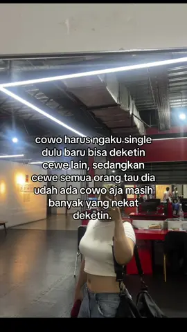 mau sok-sok an setia malah ke salah orang. 