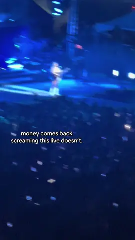 Megan the women you are 💙 @Megan Moroney #fyp #blessyourheart #meganmoroney #viral 