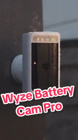 No wires, no plug-in! Just a battery that last up to 6 months!🔋⚡️ #wyzebatterycampro #wyzecam #wyzecam #tiktokshopbacktoschool 