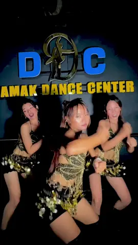 New trend 😍 #foryoupage #fypシ #damak_dance_center #withmystudents #reels__tiktok #new_trending #newtrend 😍😍