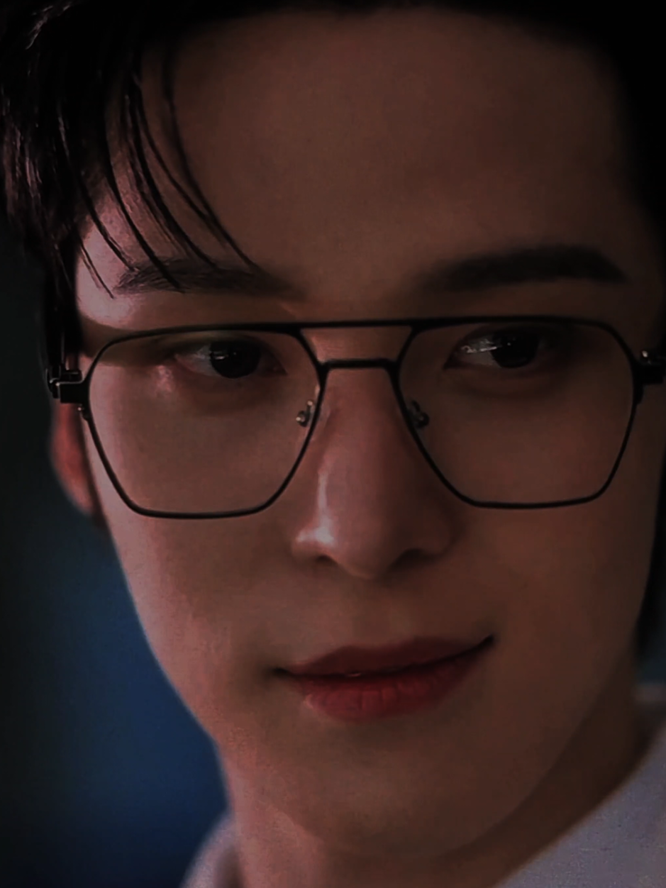 Electronic Brain Manager Jeong🔥 • • • Edited by me. (video cr to tiramingicake on twitter & Kanta.) #electronicbrainmanagerjeong #ATEEZ #YUNHO #foryoupage❤️❤️ #edit #kdrama #atiny #전자두뇌_정과장 #에이티즈 #윤호 #imitation #viral #ateezatiny #ateezedits #yunhoateez #xzyabc #yunhoedit #villain #actor #KANTA 