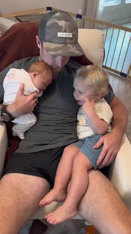 😂😂😂 Funny baby videos funny baby content #funnybaby #babyfail #funnybabyvideos #babyfails #parentinghumor #babyfunny #kidsfail #funnykids #babycomedy #momlifehumor #dadlifehumor #cutebabies #babylaughs #babybloopers #funnyparenting