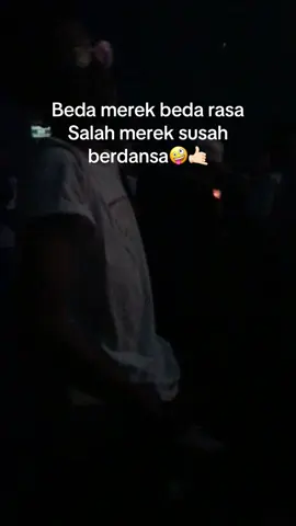 Beda merk beda rasa, Salah merk otak kadaluarsa🤪🤙🏻#fairus⚡ #katakata #party #dugem #stasiun🚂 #stasiontop10surabaya #fyp #foryou #foryoupage #masukberanda 