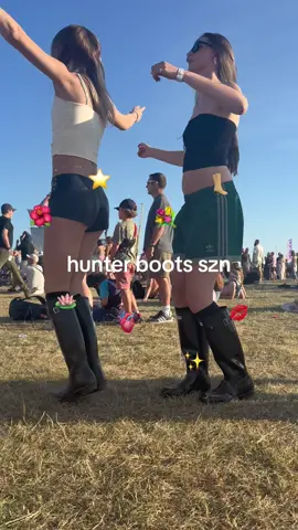 #HunterBoots #Boardies2025 #KateMoss #AlexaChung @Boardmasters Festival @Hunter Boots 