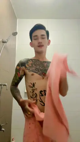 မကရကြာလုိမကတပ်တော့ဘူး#kohtwe #fyp #foryoupage #tiktok #tikmyanmar #thailand #foryou 