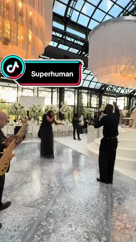 @chrisbrownofficial @Keri Hilson ❤️ #chrisbrown #kerihilson #superhuman #rnb #rnbmusic #soulmusic #fyp #foryou #foryoupage #cover #weddingday #weddingtiktok #bride #luxuryweddingplanner #luxuryweddingentertainment #luxuryweddingband #functionband #luxurywedding