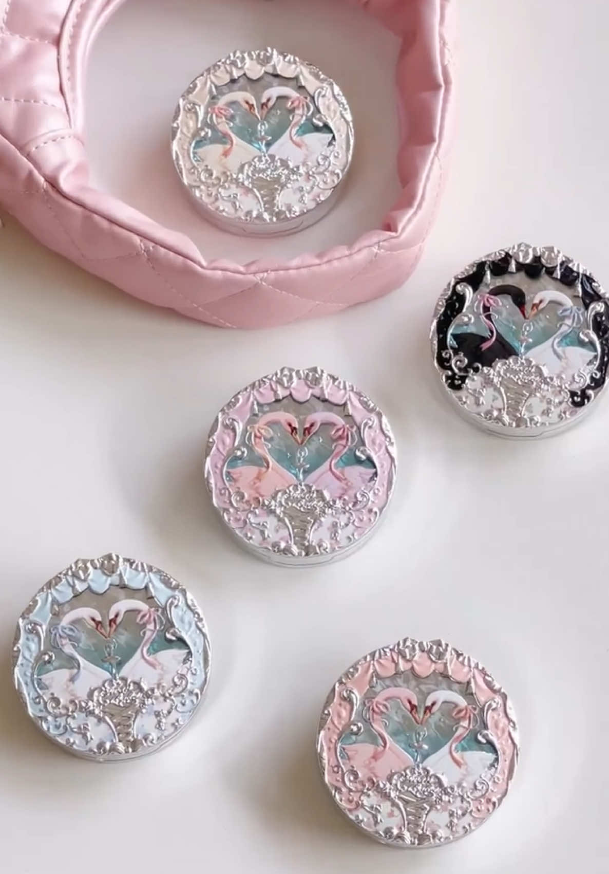 Dòng má hồng Thiên Nga Swan Ballet cực thích hợp làm quà tặng Thiết kế điệu đà công chúa màu lại dễ dùng#xuhuongtiktok #xuhuong #lamdep #hoabietchinhhang #FlowerKnows #giangtiny93 