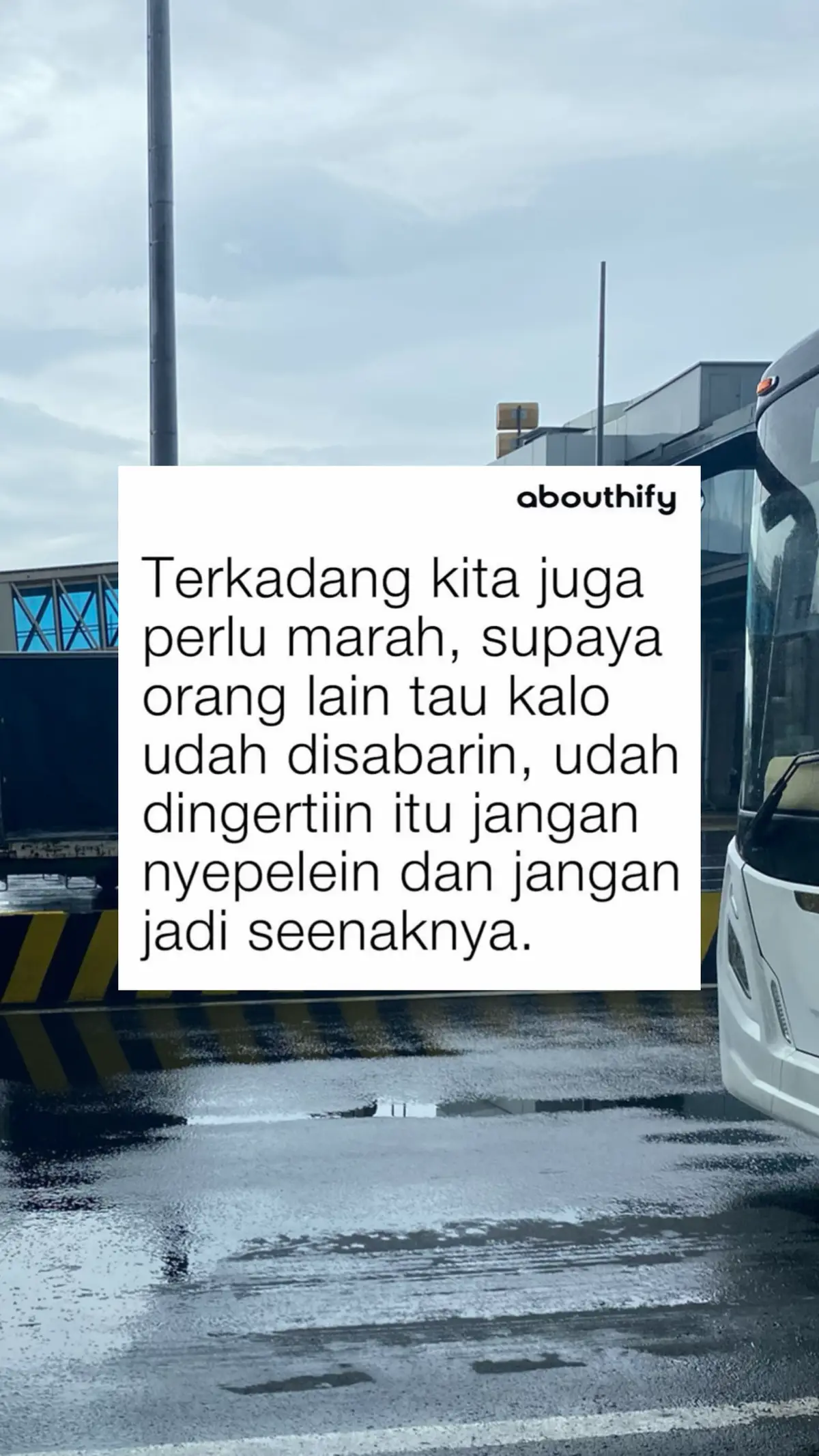 #foryoupage #lifegoeson #quotestory #selflove #berproses #bekindtoyourself #katakatabijak #dewasaitupilihan #beyourself #strong #dewasaitutakmudah😔 #quotesoftheday 