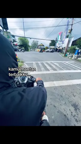 ☹️☹️ #foryoupage #fyp #4u #galaubrutal #katakatasad #priamahal #kangenmantan #bintang14hari #kangenband #fotolive #yogyakartacity #kasaacuekk 