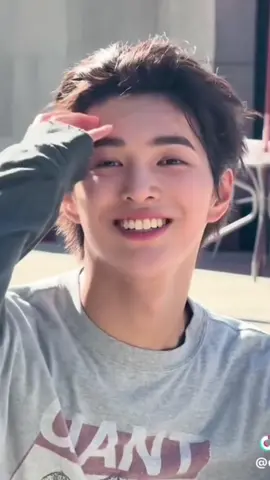 ดูรอยยิ้มสิคะทุกคนนข๋าาา ยิ้มทีโลกสดใจมากน้องกอนโฮ ได้ใจพี่สาวไปเต็มๆเลยอ่ะ😭💗💖💕💞🤟🏻น่ารักที่สุดเลยค่ะ #fyp #keonho #ฟีด #kpop #bighitnewboygroup @CORTIS 