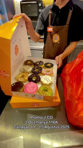 Promo J.CO 2 Doz hanya 116K saja....!! #DiegoFasmocy #Fyp #Untukmu #Beranda #Story #Prank #ViDeoMentahan #KotaPahLawan #Surabaya #JawaTimur #InDonesia #TikTokLive #LiveHighLights #ViraLDiTiktok #TunjunganPLaza #J.CO #Promo 