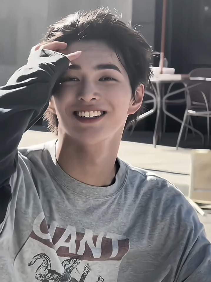 adek stop tebar pesona 😭🫵 #KEONHO #CORTIS #HYBE #BIGHIT @CORTIS 