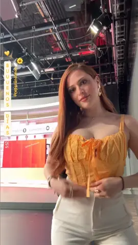 #latina #hermosa #conductora #mexicana #normagarcia 🧡