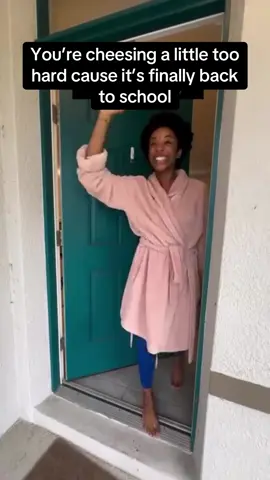 You’re cheesing a little too hard cause it’s back to school #fyp #backtoschool 