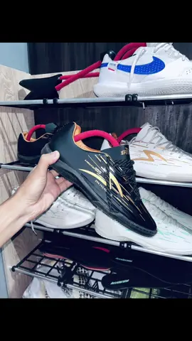 Inikah yang mulai tinggi harganya #promomakanmerdeka #promoseruweekend #lightspeedreborn #promomakangajian #s3condshoes #sepatufutsal #reborn #lightspeed 