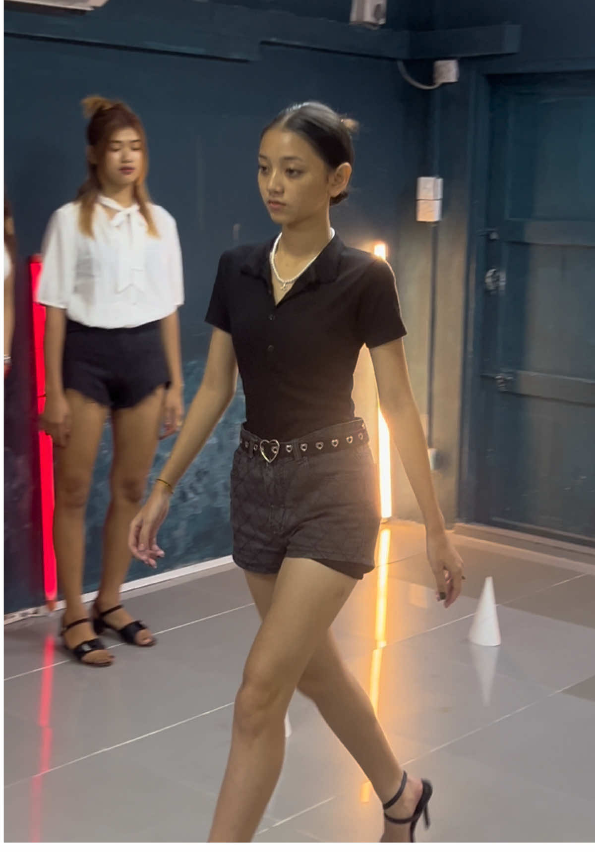 Futurerival August Batch မှသင်တန်းသူများသင်တန်းကာလလှုပ်ရှားမှုများ❤️#modeling #Runway #Catwalk #Model #Yangon 