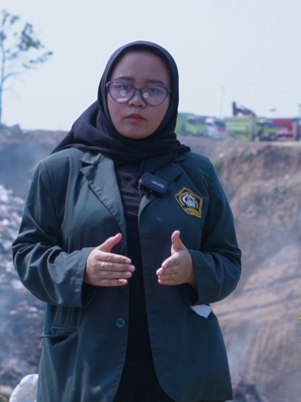 Citizen Journalism Competition | CJC2025🎤 Menjadi Jurnalis bukanlah hal yang mudah. Panas, debu, angin dilawan untuk mendapatkan berita yang aktual.  