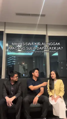 Apa pentingnya magang buat mahasiswa? in this economy apa iya kalau nggak magang sulit dapat kerja? dan gimana tips and trick buat apply magang? simak vt kali ini sharing bareng Jason dan Farah - mahasiswa salah satu top university di Indonesia #magang #mahasiwahukum  #fakultashukum #law #EduTok 