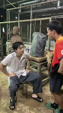 ไอเด็กนี่มันต่อยแรงว่ะ