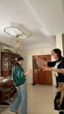 TUNISIAN MOVES 🇹🇳.                                @_loukaa_19 #tunisia🇹🇳🇹🇳 #tranding #fypシ゚ #move #dance #explore #foryoupage 