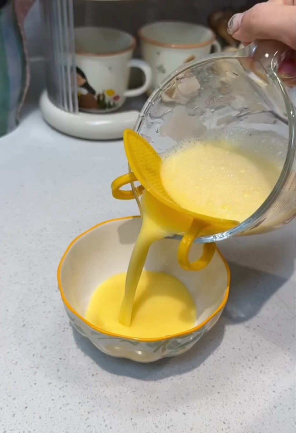 Easy to filter the food😏#gadgets #coolstuff #coolgadgets #product #shopping #amazonfinds #LearnOnTikTok #tiktokmademebuyit #fyp 