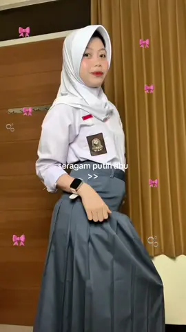 Seragam putuh abu🎀🤍