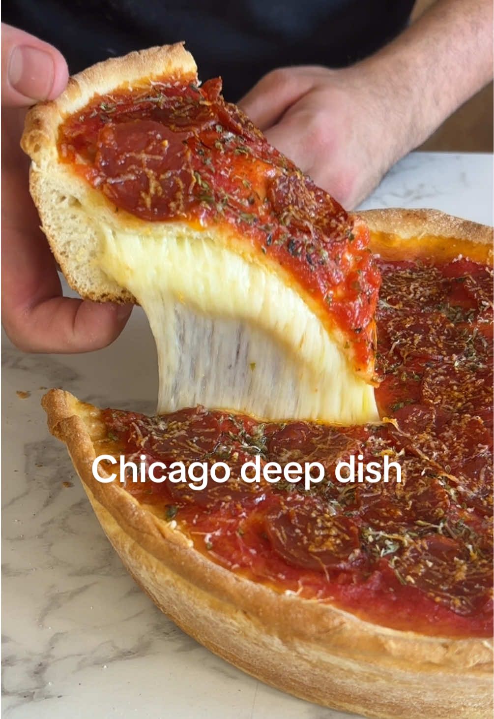 Pizza estilo Chicago deep dish #Pizza #paratii #pizzalover #pizzatime #fyp 