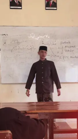 “Mas berangkat ngajar dulu ya dek,” misalnya. #fyp #foryou #arabic 