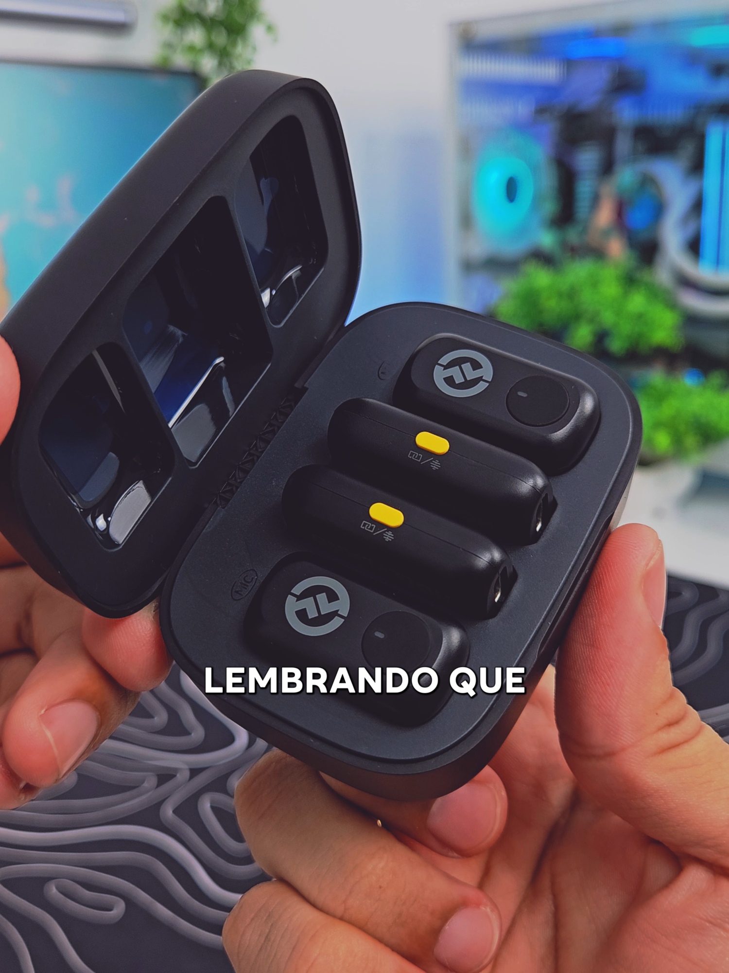 Esse é o melhor Microfone de Lapela custo benefício - Hollyland LARK A1 @hollylandglobal . . . . . . . . . . . . . . #hollylandtech #hollylandlarka1 #hollylandlark #microfonedelapela #microfonesemfio #hollyland #larkm2s