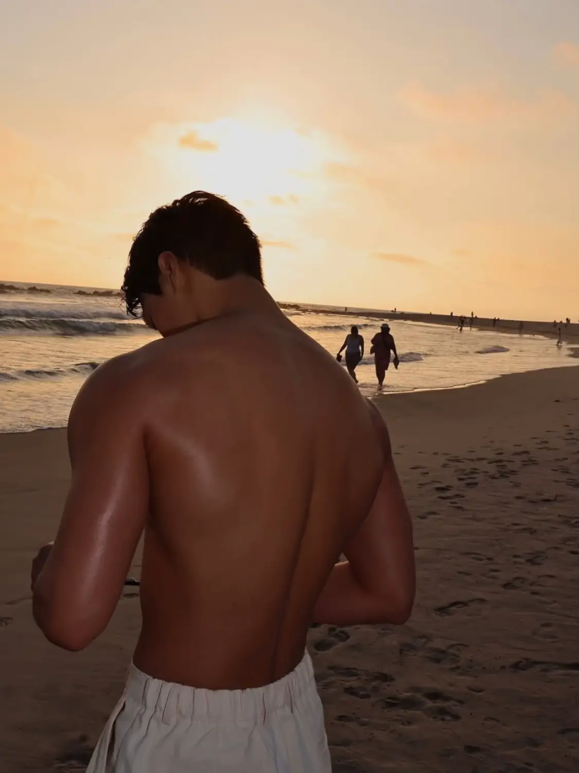 He’s looks so golden and biteable #foryouu #fyp #ateez #choisan #san #sunset #atiny #beachpics #beach #kpopfyp #atinyfyp #choisanbiased 