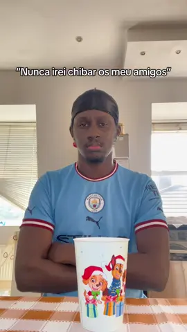 Well… I’m snitching lads 😪 #eti⚫️ #portugal🇵🇹 #lisboa #porto #palops🇦🇴🇲🇿🇸🇹🇨🇻🇬🇼 #irinabarros #chibo 