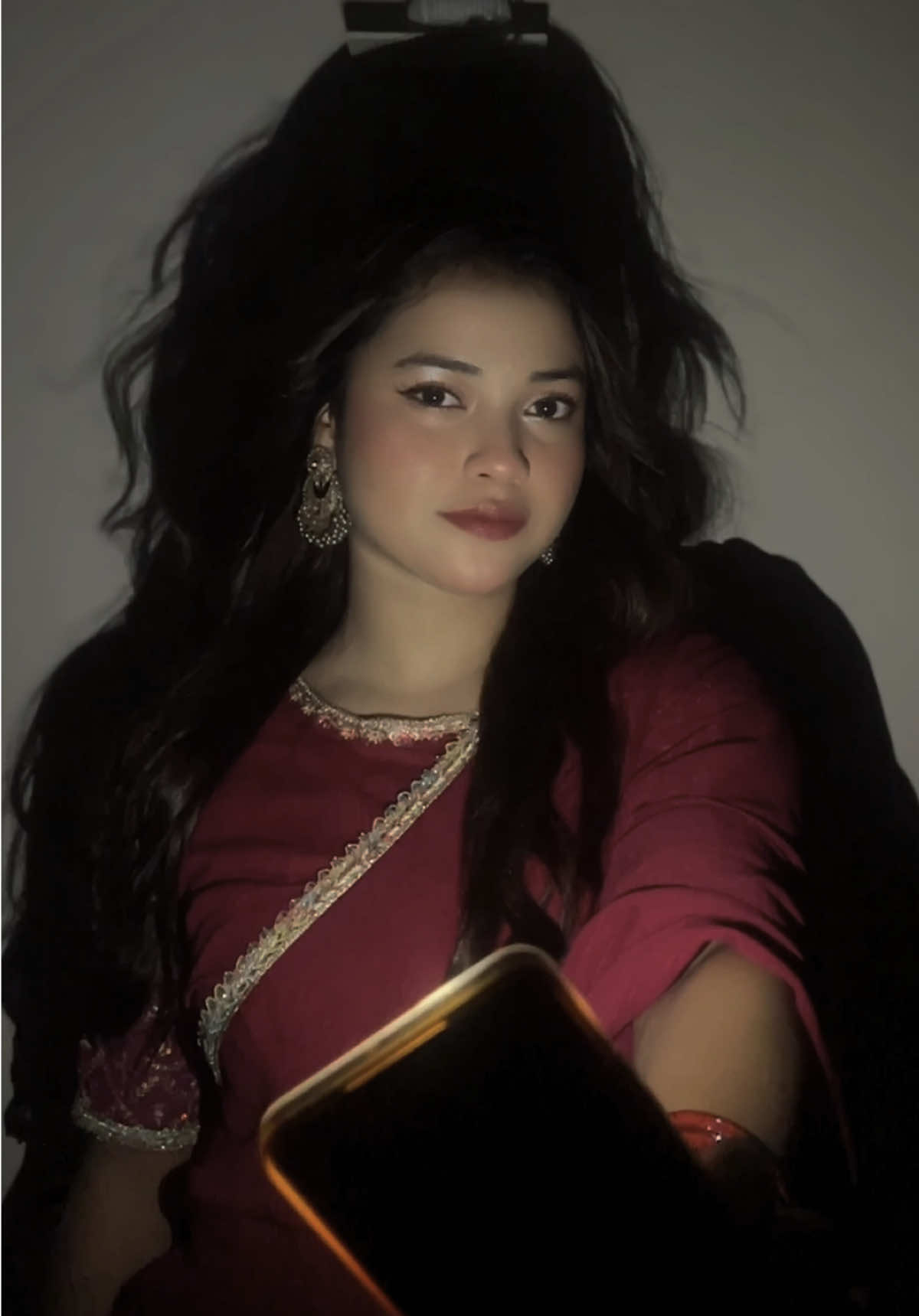 Amni e korlam 🙄🧿 saree : @Wear met official 🌸#fyp #foryou #foryoupage #sumaiyamimu #mimurani #viral #transition 