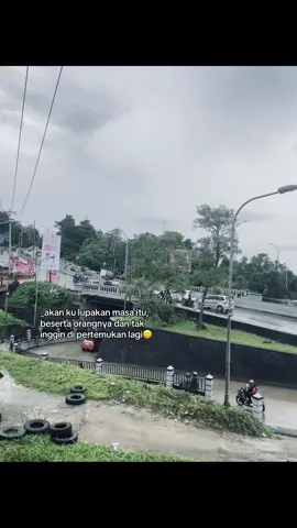 rubahlah dirimu menjadi versi terbaik di masa depan😊💪🏻#fypシ゚viral #fypシ゚viraltiktok #fypberndatiktok #storygalau💔🥀 