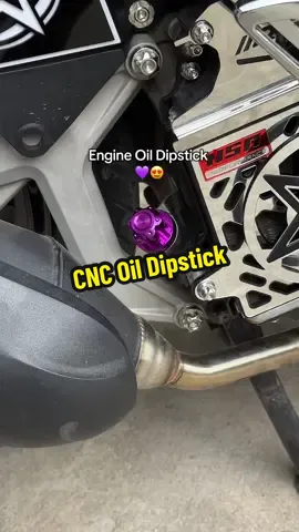 CNC Aluminum Alloy Engine Oil Dipstick #oildipstick #cncoildipstick #engineoildipstick #cncengineoilbolt #motorcycleaccessories #fyp #viral #trending 
