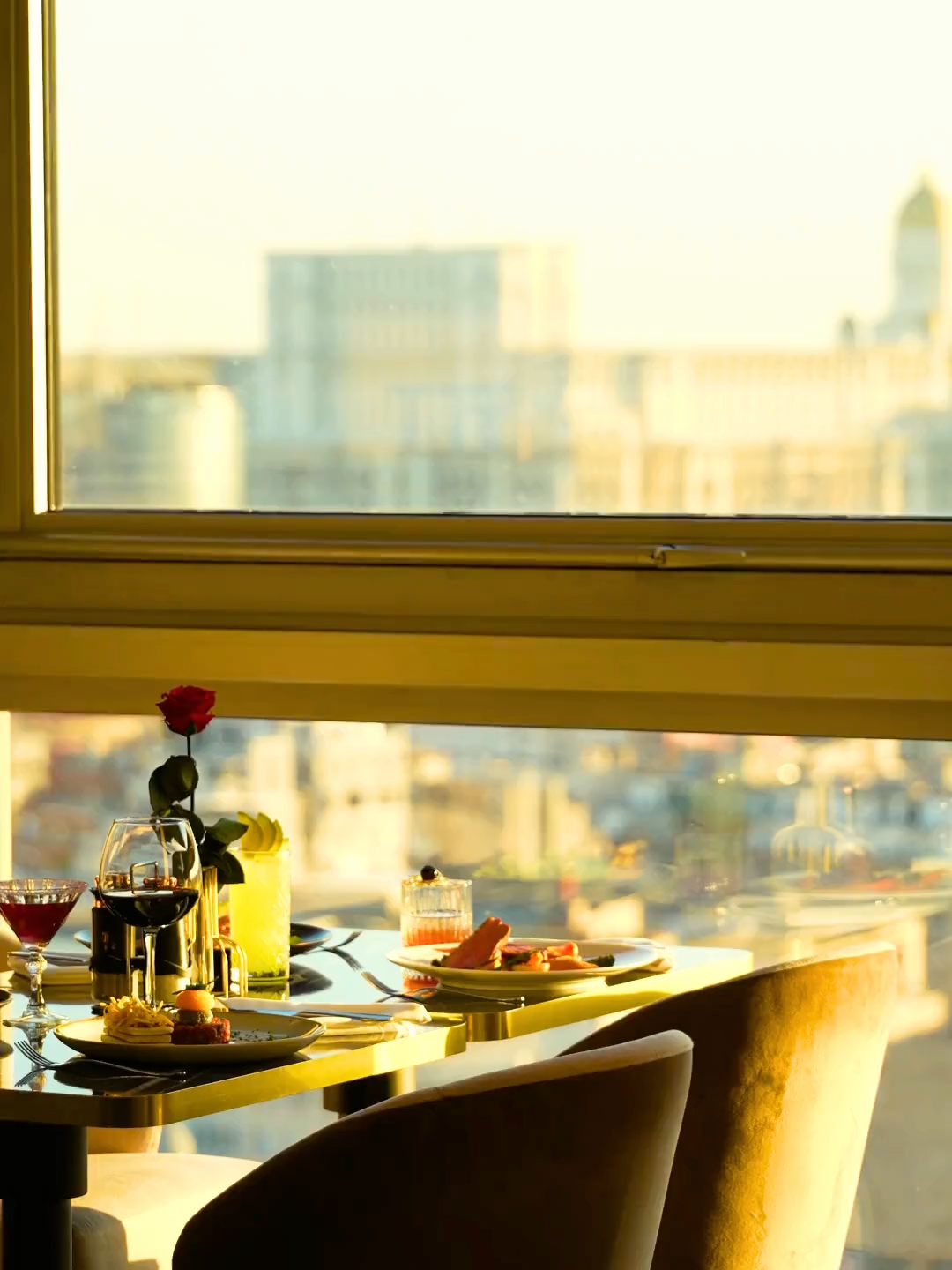 🌅✨ Sunset Magic, Elevated Views! #CocktailVibes #SkyLounge #CityViews #GoldenHourGoals #BucharestViews #RooftopDining