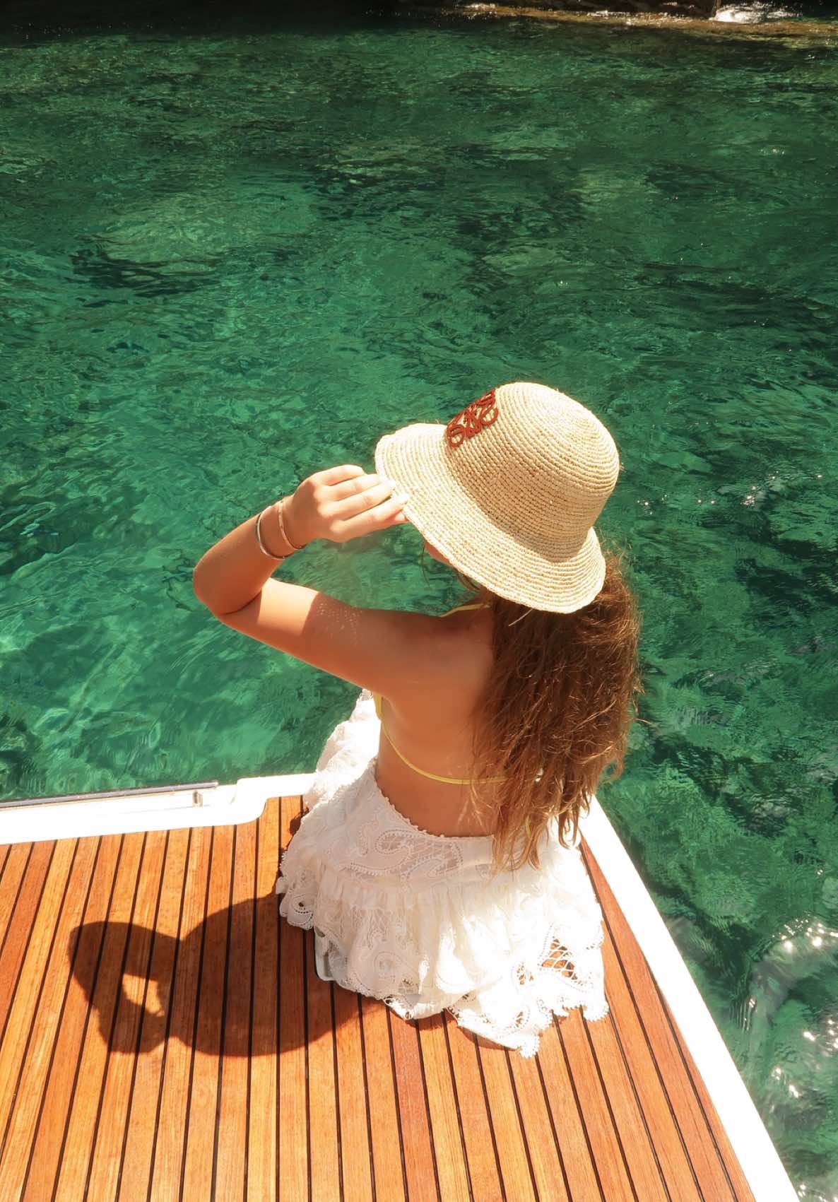 ✨💁🏼‍♀️ • dress: @ZIMMERMANN 