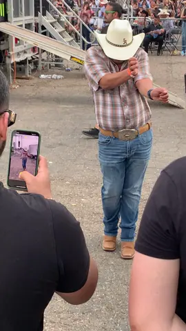 Cuando el Durango fest  Se pone en su punto 🦂que perro mi compa pa bailar 🔥#durango🦂 #durangofest2025 