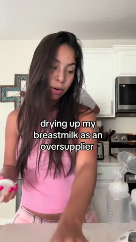almost there 👏🏼  #breastmilk #breastfeeding #oversupply #oversupplier #pumpingmom #pumping #pumpingmama #momlife #exclusivelypumping #sahmsoftiktok #sahmlife #MomsofTikTok #youngmom #momof2 #boymom #toddlermom #momof2boys 