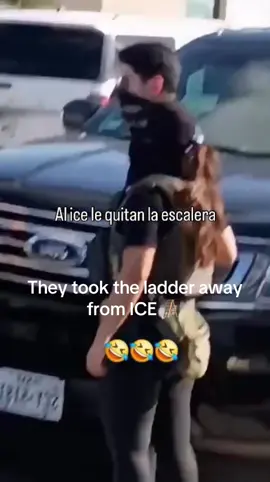 THEY TAKE THE 🪜 AWAY FROM ICE  #LADDERGATE#ICE#MAGA#TRUMP#REPUBLICAN#POLITICS#FUNNY#LADDERGATE#INDEPENDENTS#LIBERAL#hehe#mexicantiktoks #mexican#hispanic
