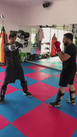 #bahraintiktokers🇧🇭 #bahrain #ksa #saudi #gcc #muaythai #coach #personaltrainer #viral #trending #foryoupage #fyp #training #gym #GymTok #fun 