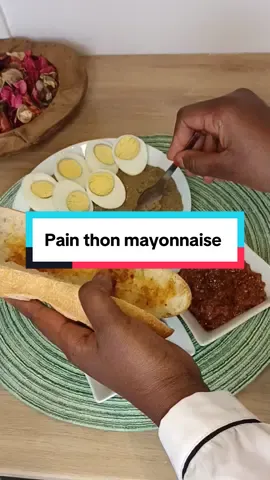 Pain thon mayonnaise et œufs durs 😍#painthonmayo #oeufdur #tiktokfrance🇨🇵 #senegalaise_tik_tok 