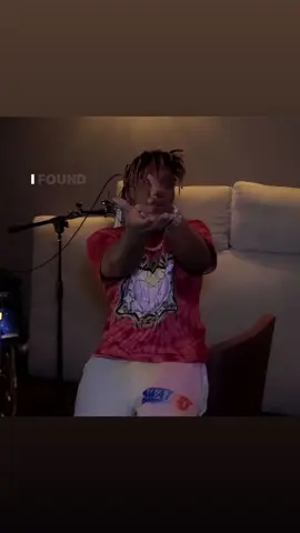 Let me know let me know what’s up with you you yuh I found my vibe and and I found my high yuh || let me know - juice WRLD || #juicewrld #juicewrld999 #999wrld #fyp #lyrics #songs #bratlyrics #fy #foryoupage 