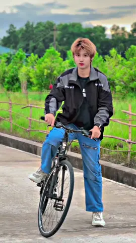 #foryou #fypviralシviral မေတ္တာတွေပိုင်ရှင်ရှိသည်KNW💙