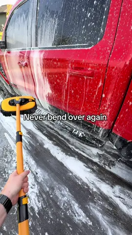 No more missed spots. This extendable car wash mop reaches every inch for a spotless, swirl-free shine. #CarWashMop #CarDetailing #AutoDetailingTools #CarCleaningHack #TikTokShopCreatorPicks